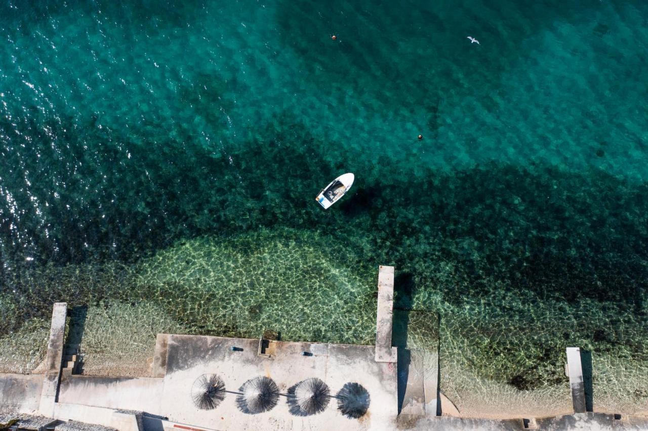 Apartments Seaside Бибинє Екстер'єр фото