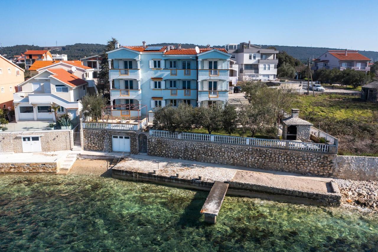 Apartments Seaside Бибинє Екстер'єр фото